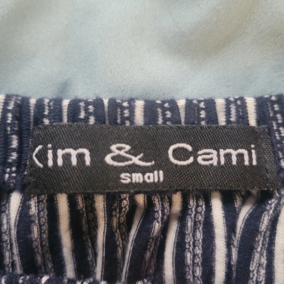 Kim & Cami Top - Picture 4 of 5